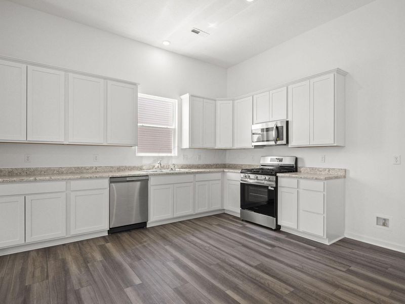 309 Kendall Street, Bellefontaine, OH 43311 Photo 7