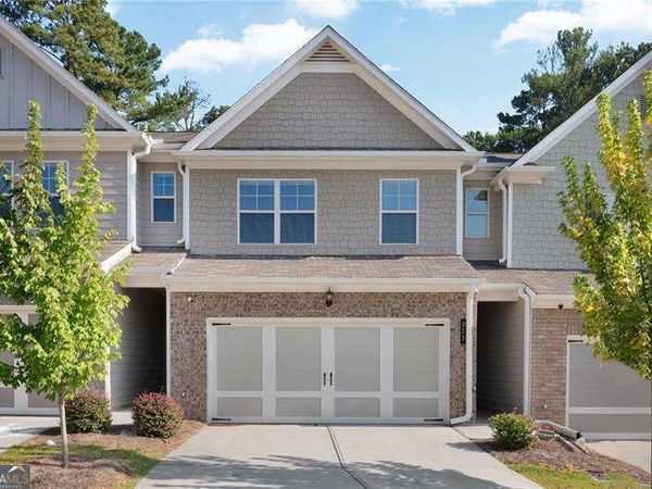 213 Yellowwood Way, Woodstock, GA 30188
