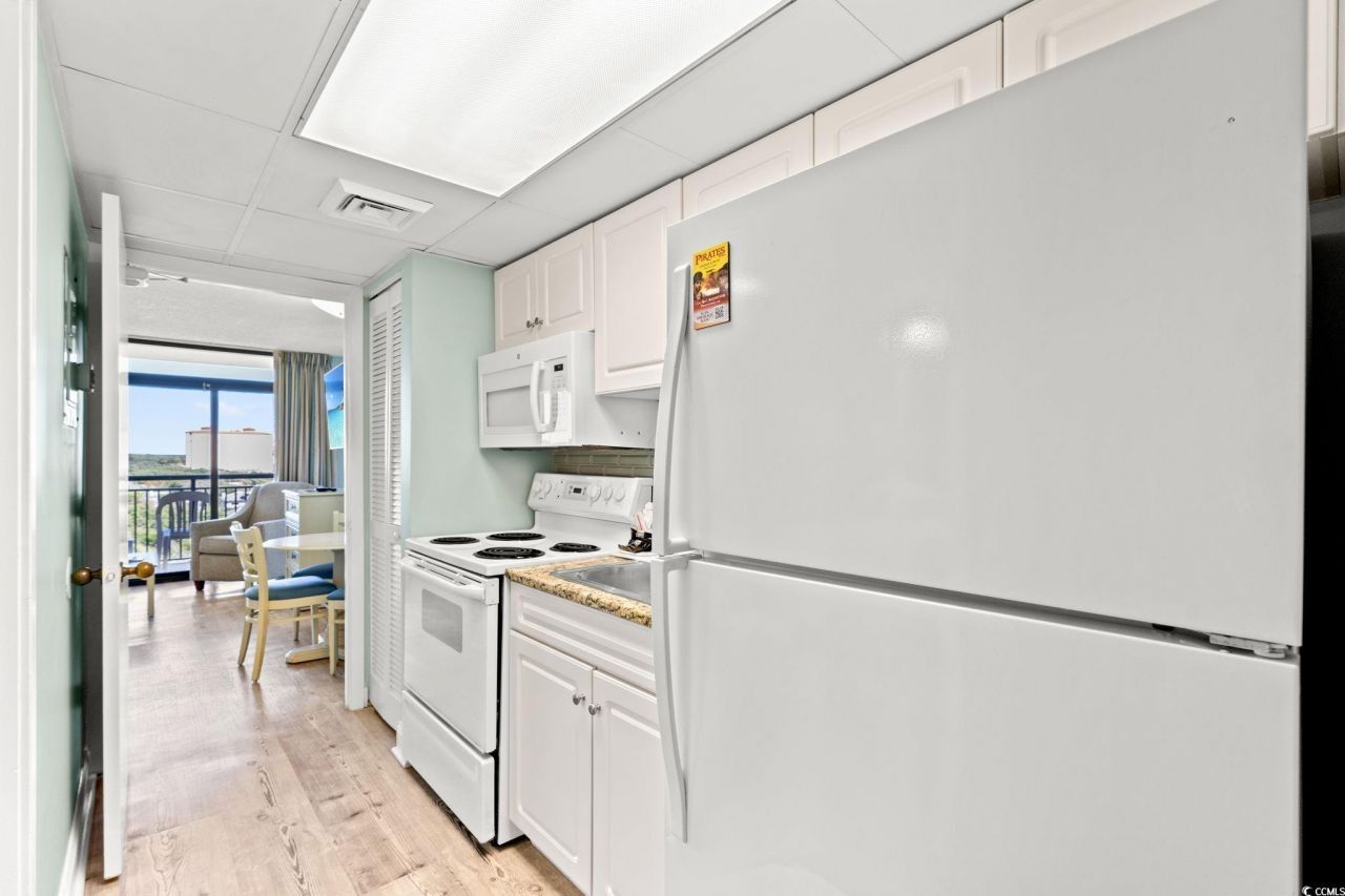 201 N 77th Ave. N Photo 9