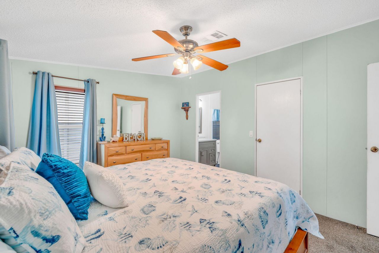 91 Sirius Lane, Geiger, FL 33040 Photo