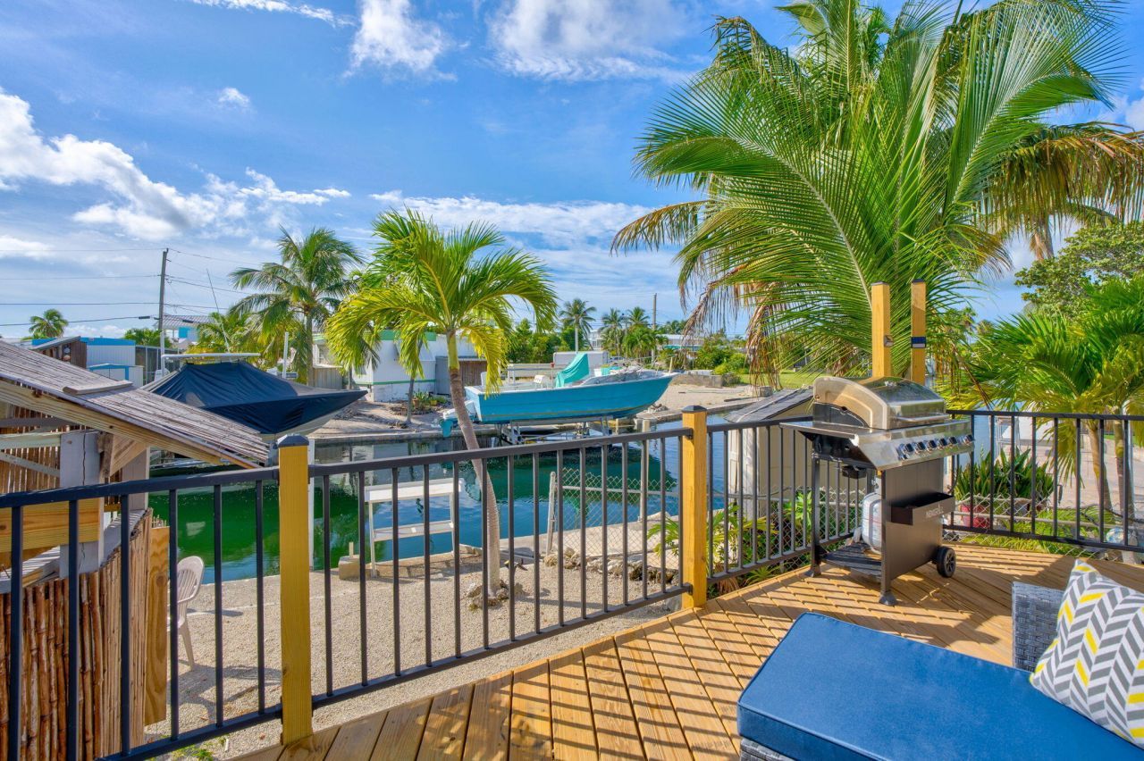 91 Sirius Lane, Geiger, FL 33040 Photo