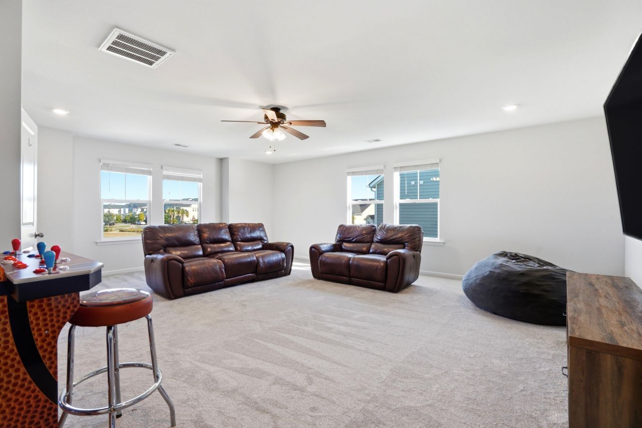 205 Country Gate Lane Photo 14