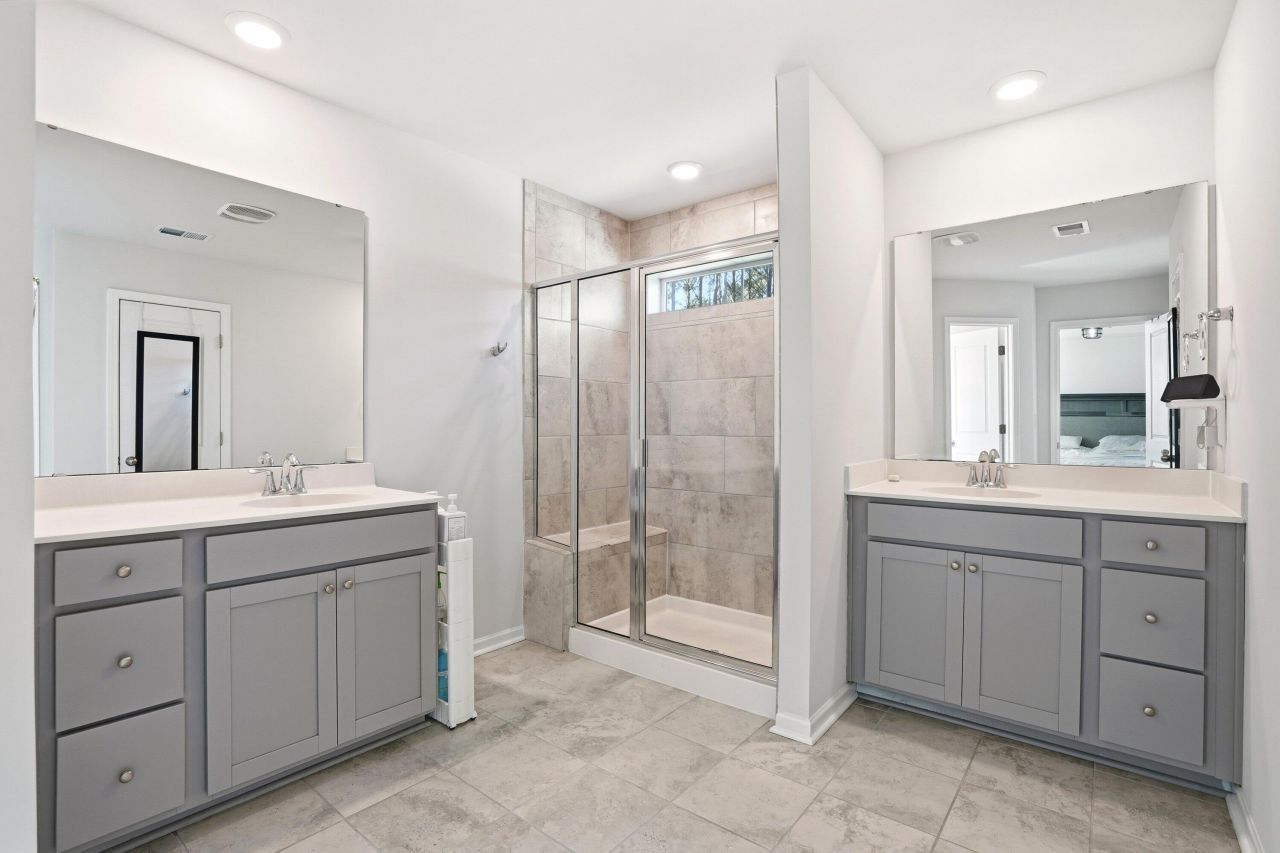 205 Country Gate Lane Photo 17