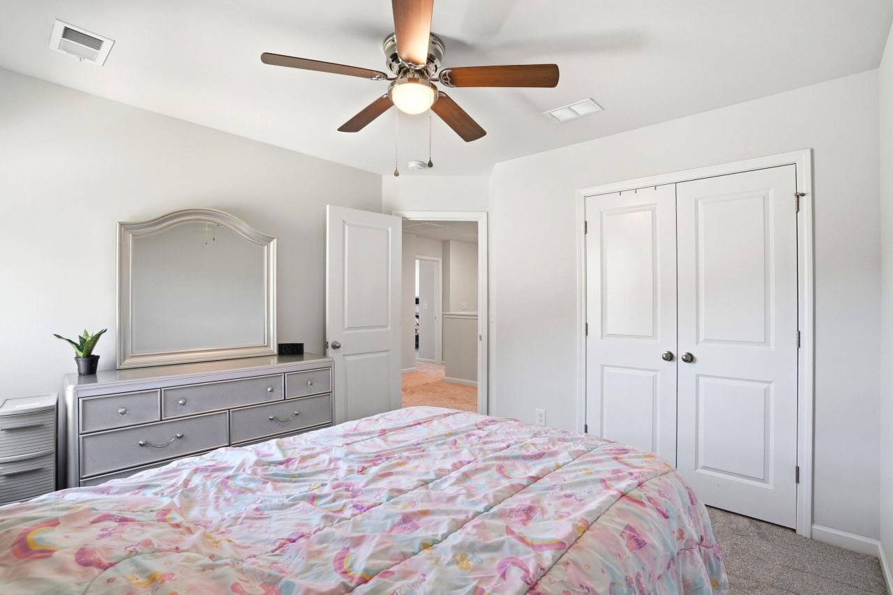 205 Country Gate Lane Photo 18