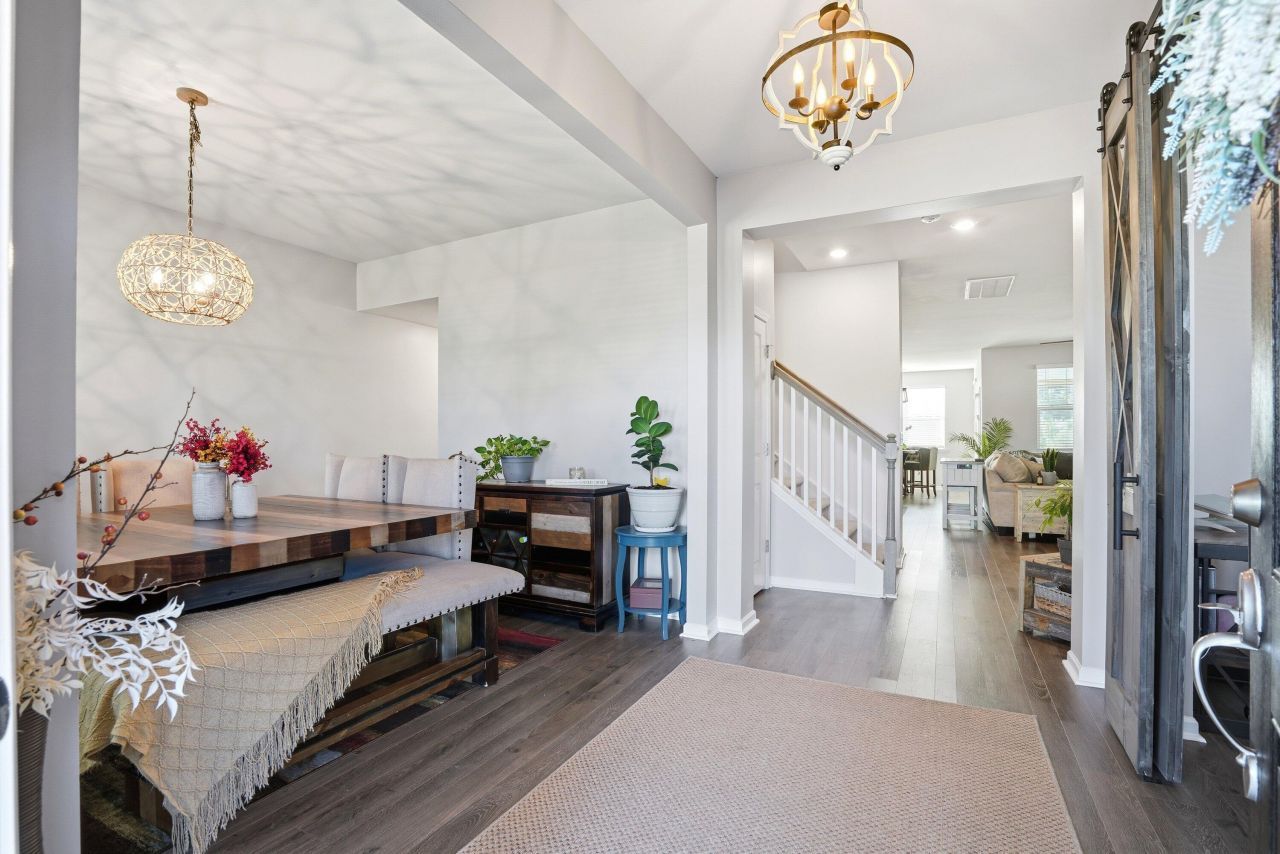 205 Country Gate Lane Photo 6