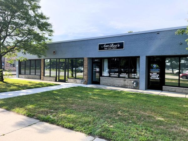 28663 Plymouth Road, Livonia, MI 48150