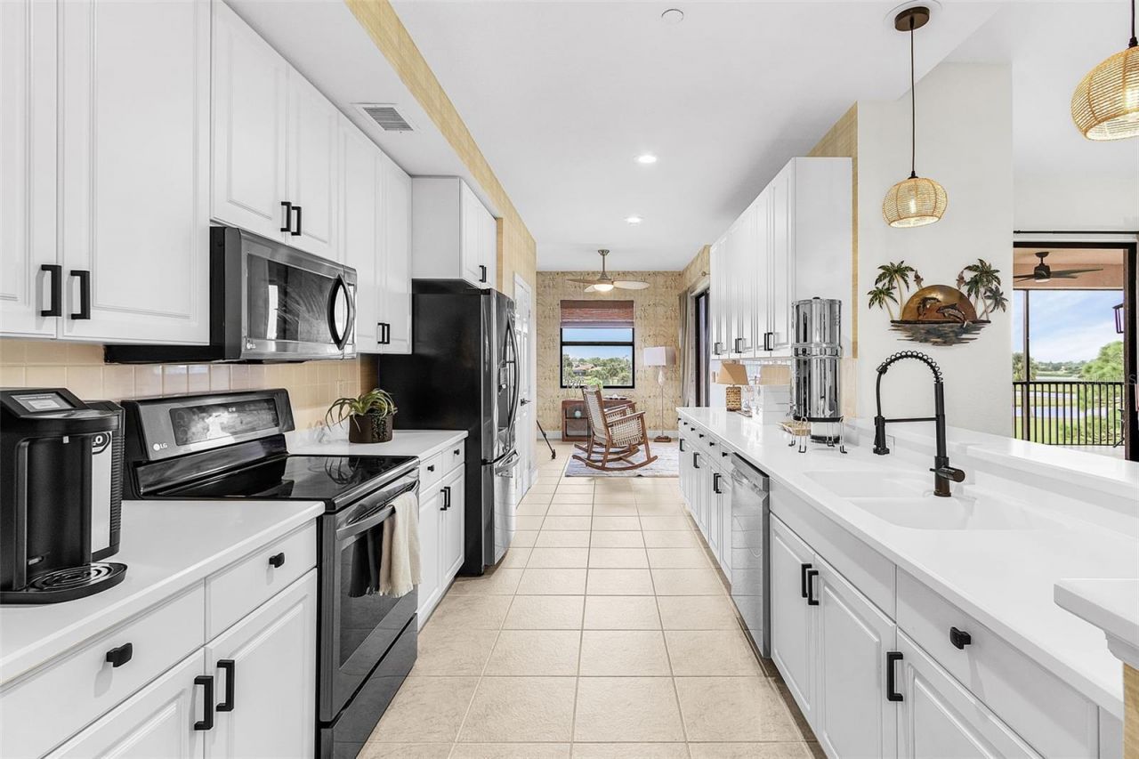 24383 Baltic Avenue, Unit 203, Punta Gorda, FL 33955 Photo