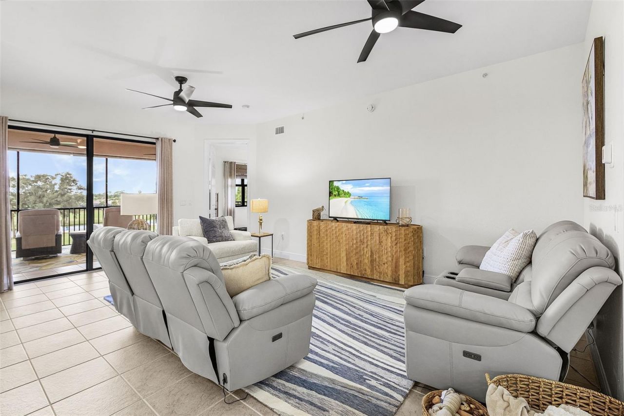 24383 Baltic Avenue, Unit 203, Punta Gorda, FL 33955 Photo