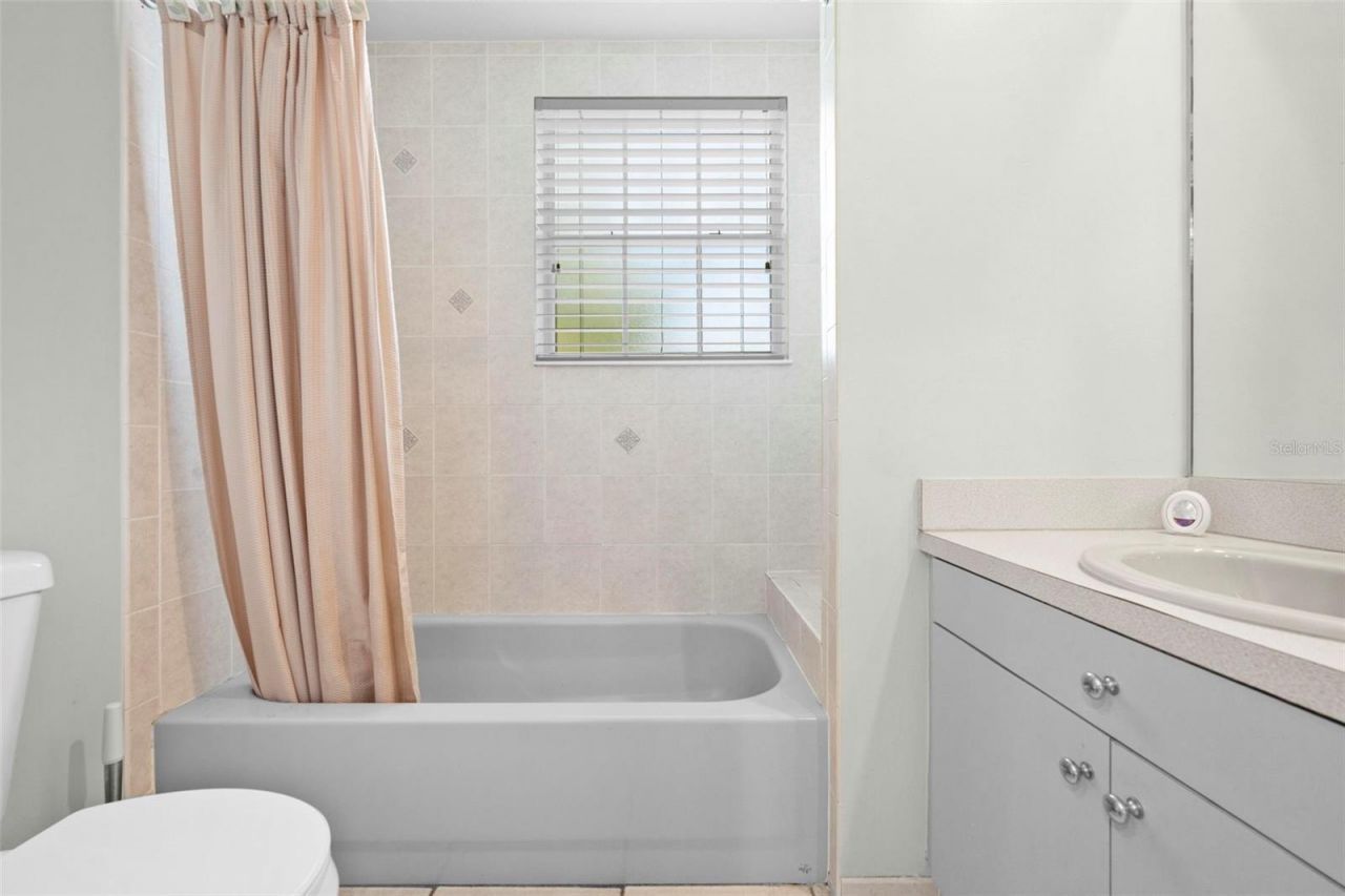 11200 Woodland Waters Boulevard, Weeki Wachee, FL 34613 Photo