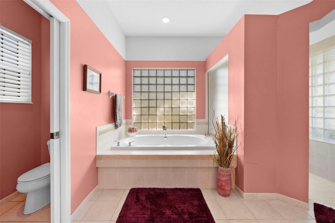 11200 Woodland Waters Boulevard, Weeki Wachee, FL 34613 Photo