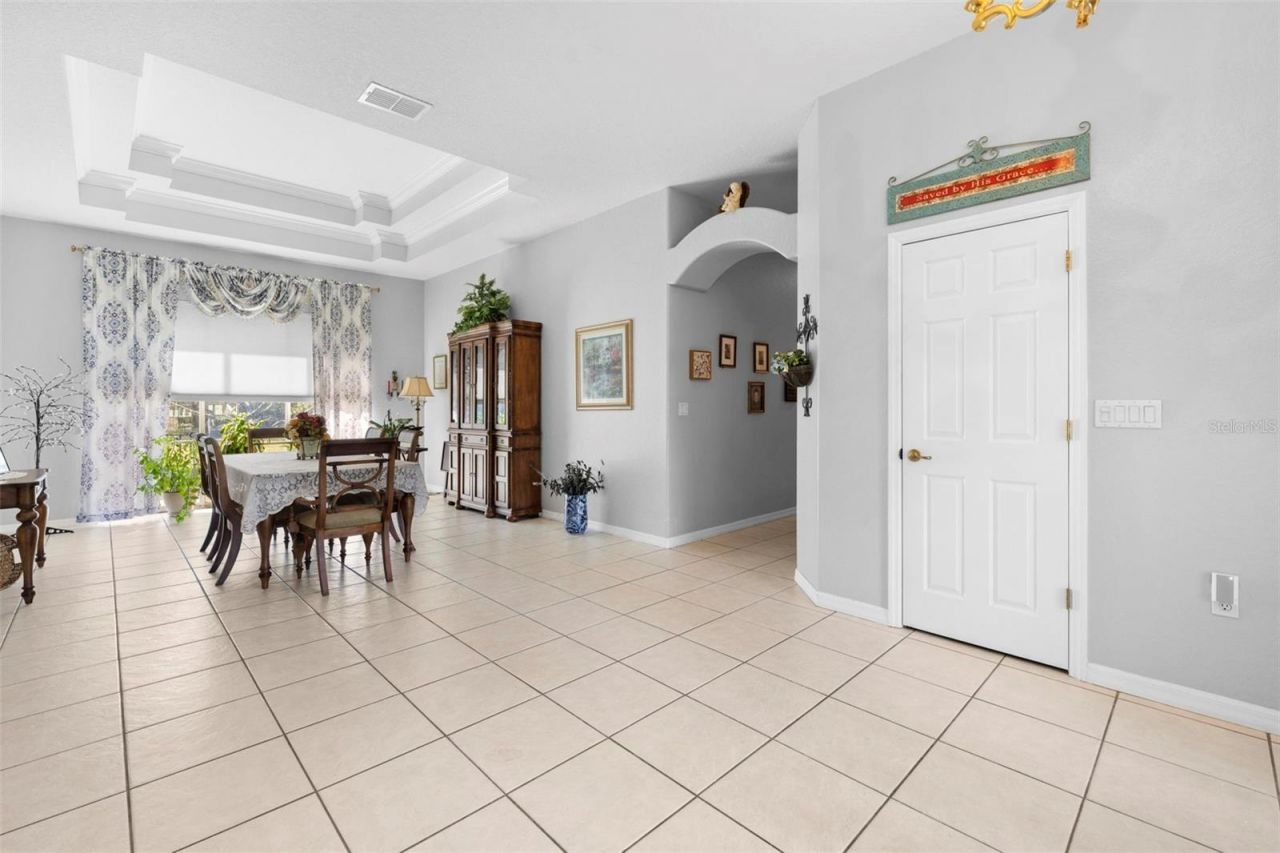 11200 Woodland Waters Boulevard, Weeki Wachee, FL 34613 Photo