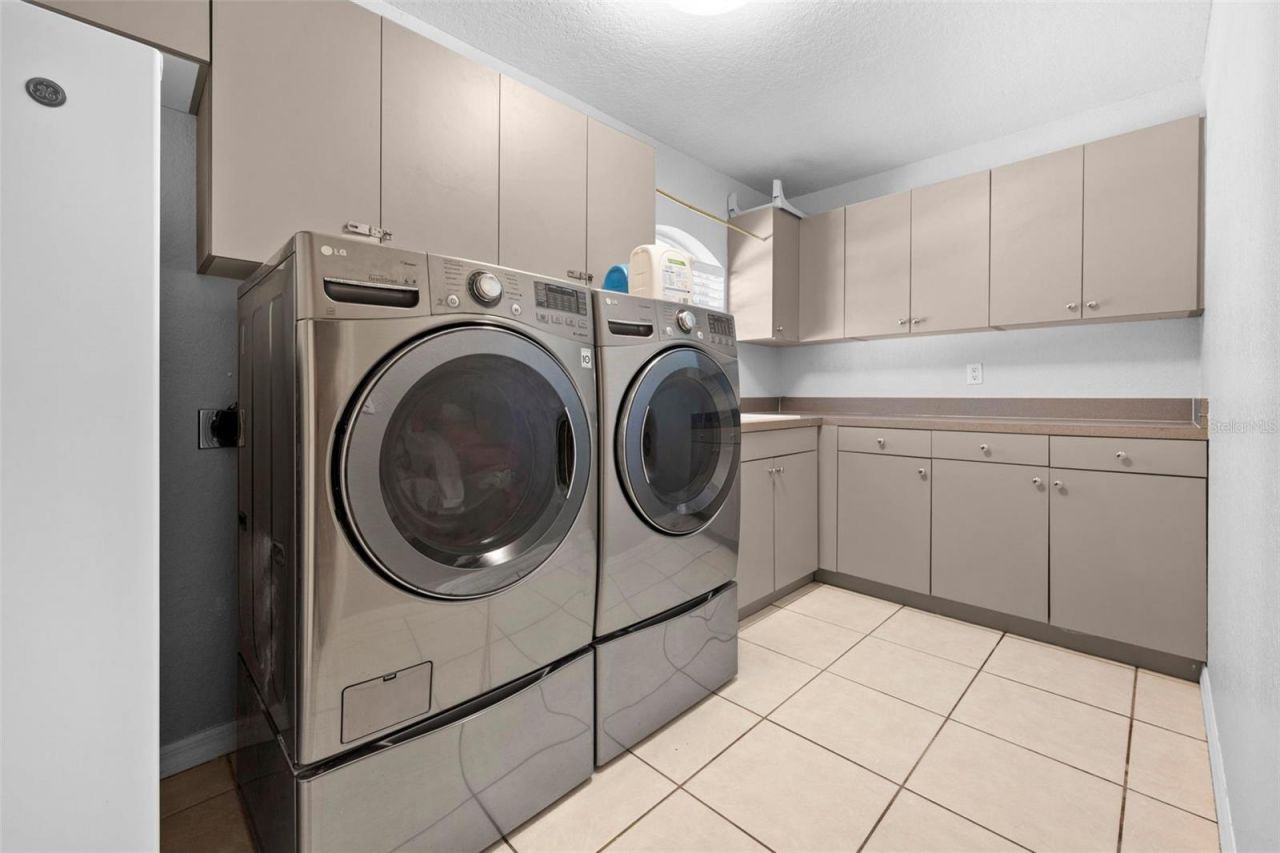 11200 Woodland Waters Boulevard, Weeki Wachee, FL 34613 Photo