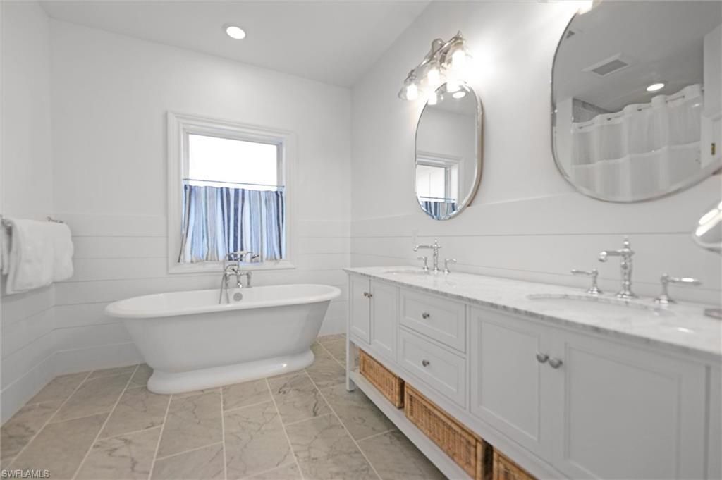 1990 My Tern Ct, Sanibel, FL 33957 Photo