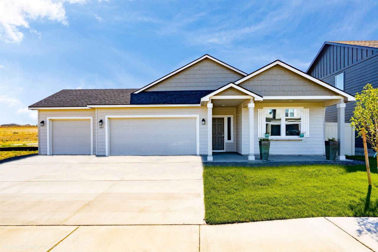 1601 W 67th Ave, Spokane, WA 99224 Main Photo