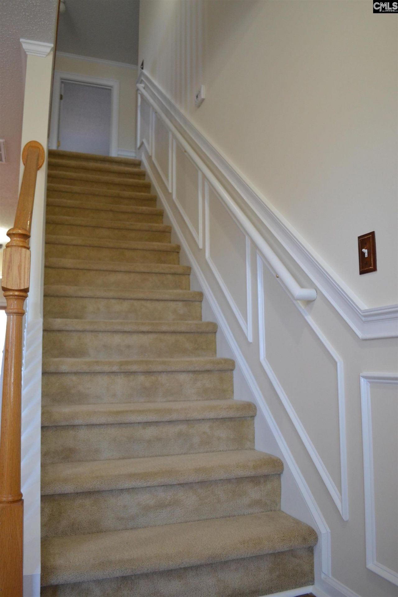 359 Fox Squirrel Circle Photo 19