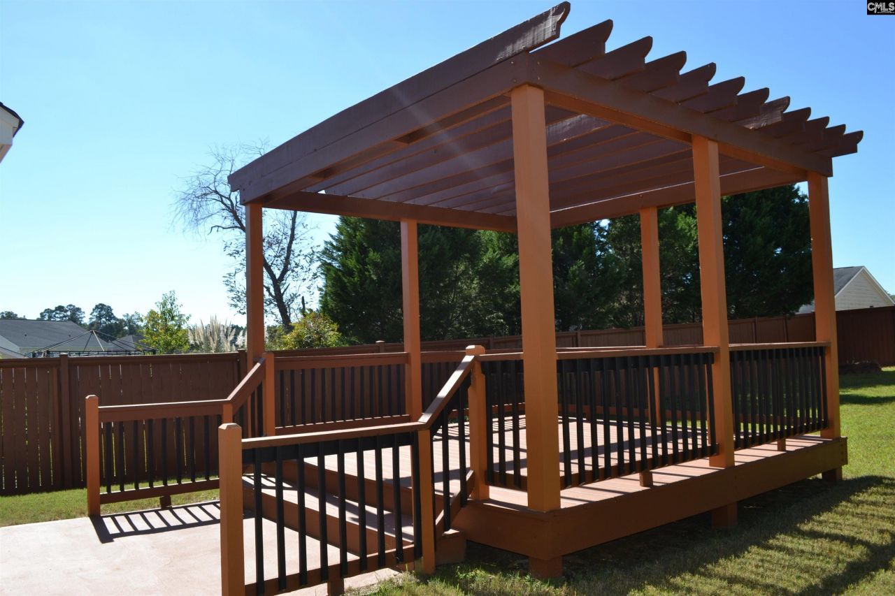 359 Fox Squirrel Circle Photo 39