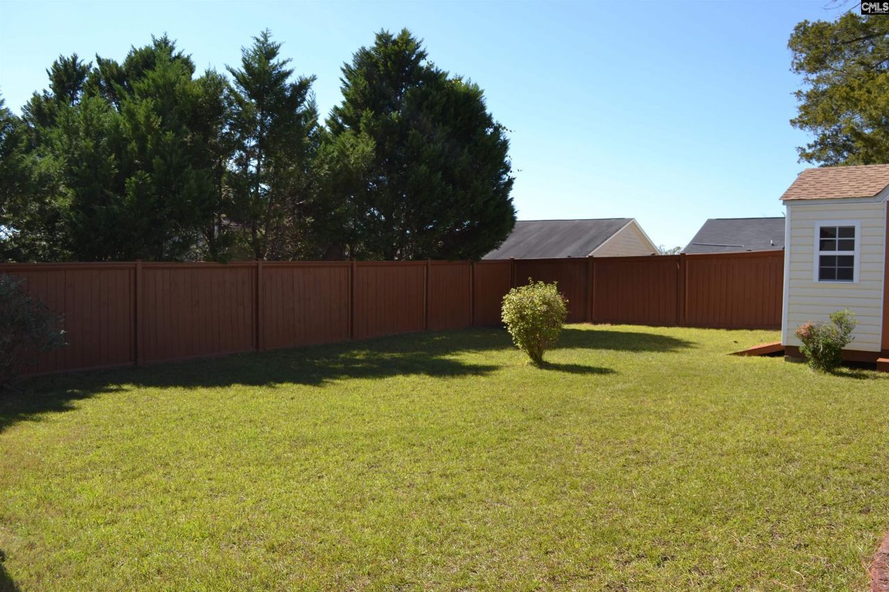 359 Fox Squirrel Circle Photo 41