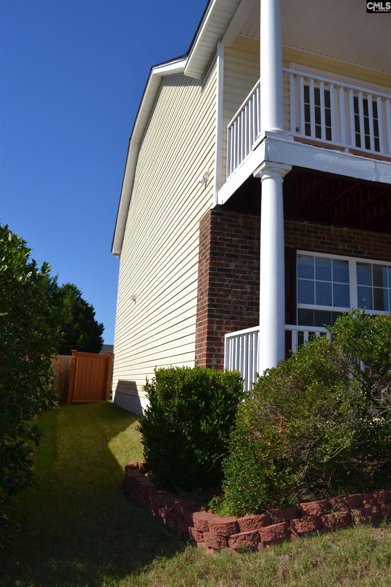 359 Fox Squirrel Circle Photo 5