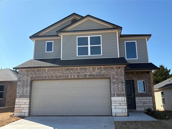 1123 Colt Drive, Guthrie, OK 73044