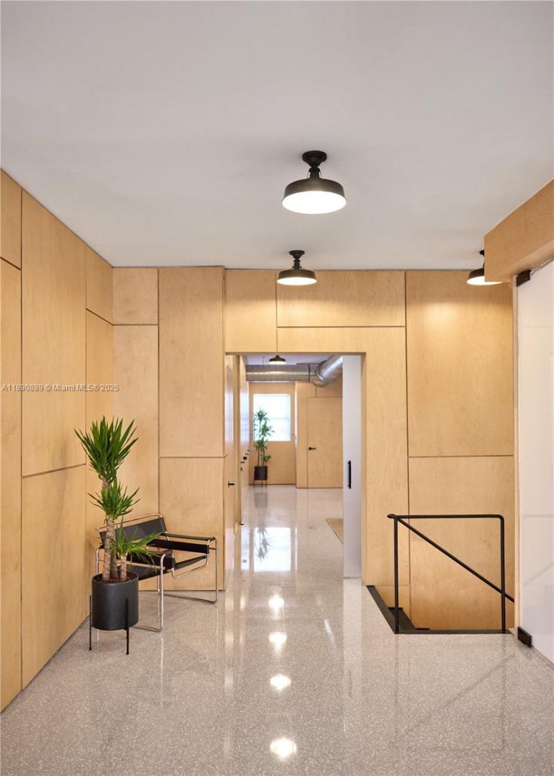 1800 N Miami Ave, Miami, FL 33136 Photo