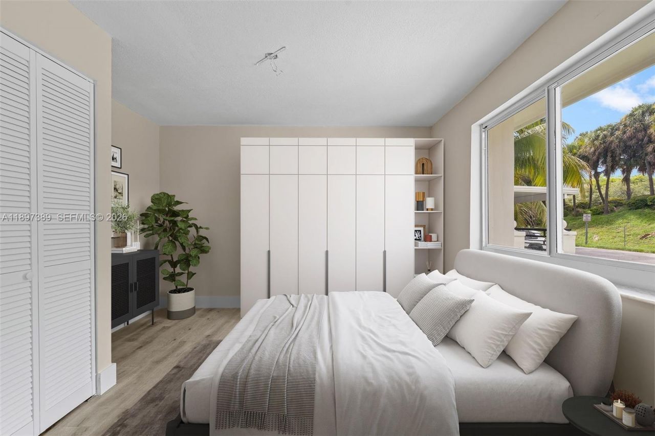 50 SW 26th Rd, Miami, FL 33129 Photo