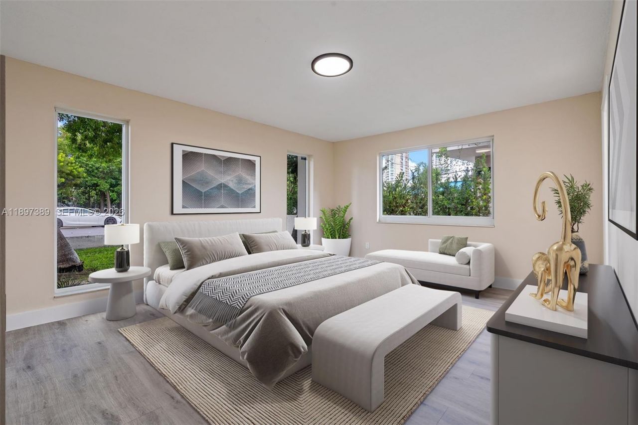 50 SW 26th Rd, Miami, FL 33129 Photo