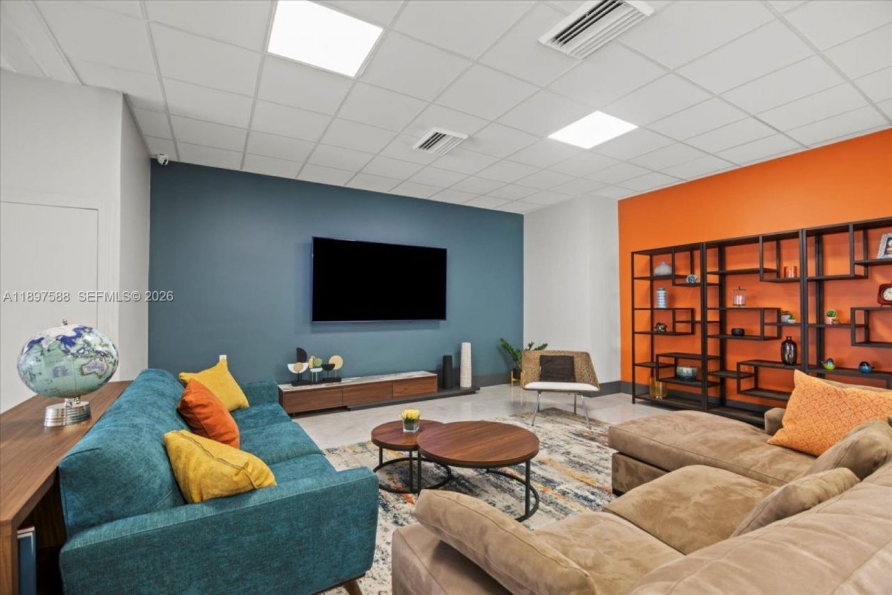 3140 S Ocean Dr, Unit 207, Hallandale Beach, FL 33009 Photo