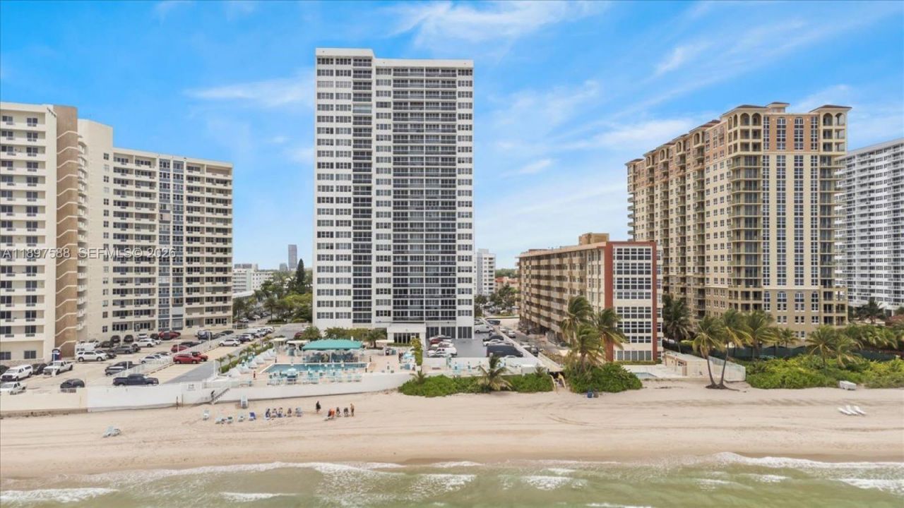 3140 S Ocean Dr, Unit 207, Hallandale Beach, FL 33009 Photo