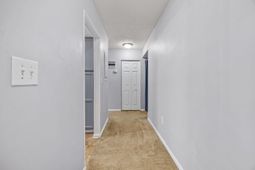 405 Sunnyside Way photo 4