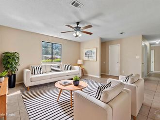 3135 Bent Oak Dr Pensacola, FL 32526