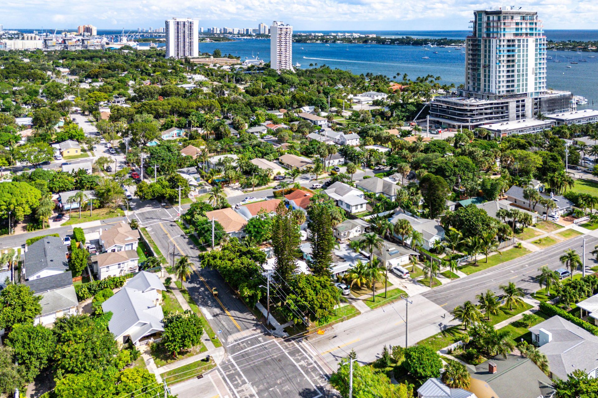 439 45th Street, West Palm Beach, FL 33407 Photo