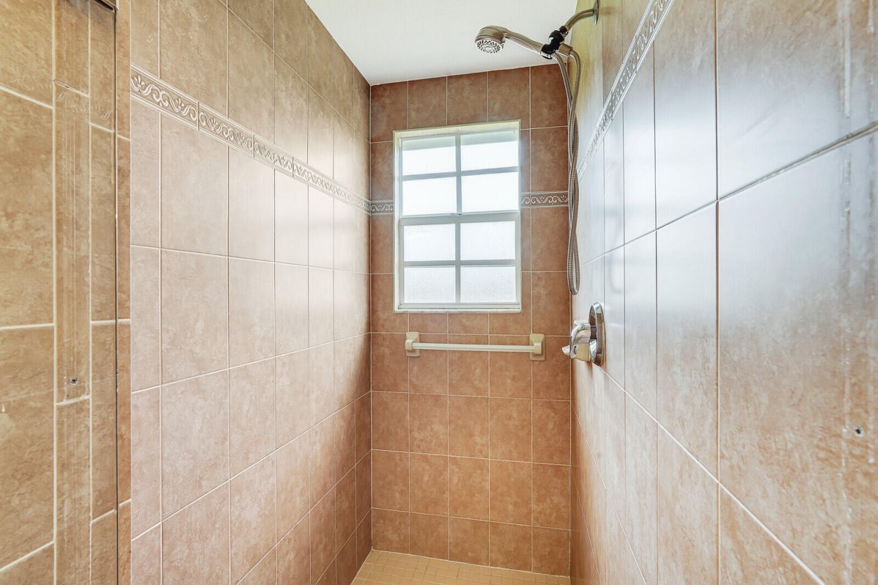 16383 73rd Terrace N, Palm Beach Gardens, FL 33418 Photo