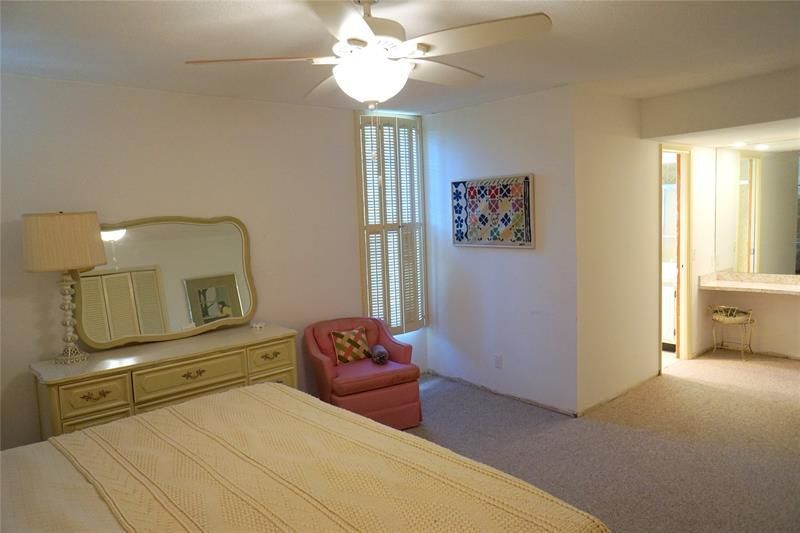 2600 S Course Drive, Unit 410, Pompano Beach, FL 33069 Photo
