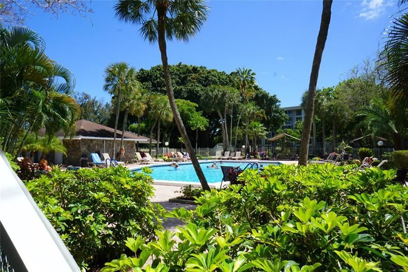 2600 S Course Drive, Unit 410, Pompano Beach, FL 33069 Photo