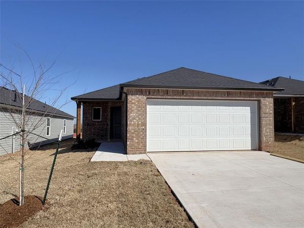 1122 Colt Drive, Guthrie, OK 73044