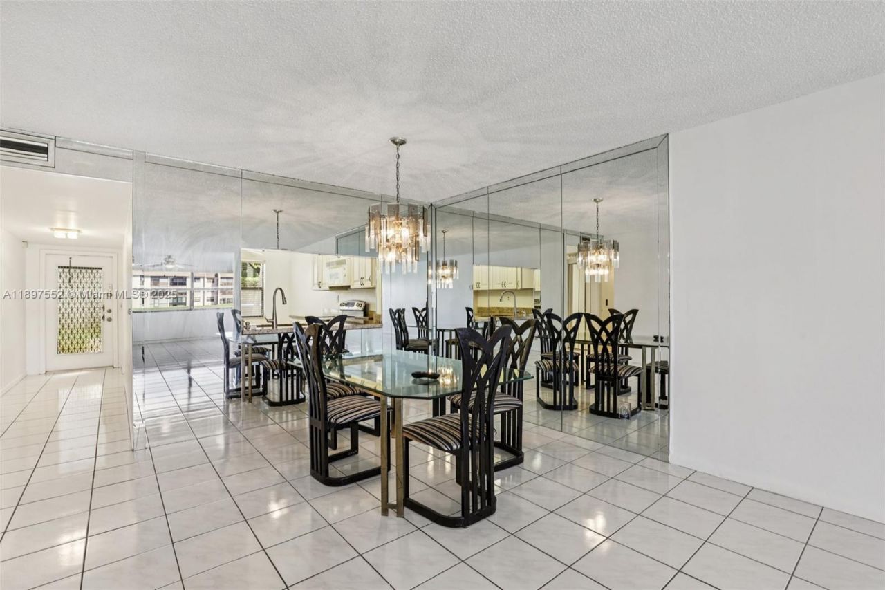 2981 N Nob Hill Rd, Unit 108, Sunrise, FL 33322 Photo