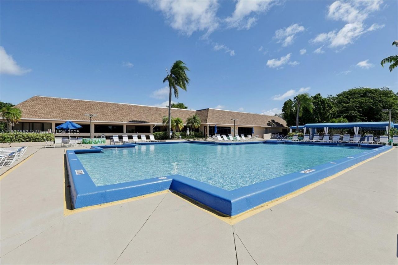 2981 N Nob Hill Rd, Unit 108, Sunrise, FL 33322 Photo