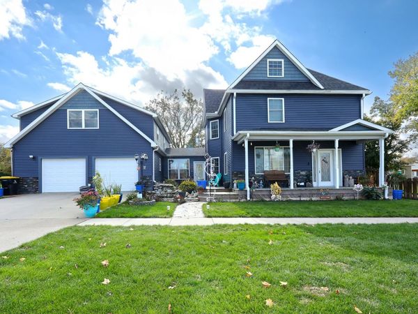 215 W Spring Street, Colfax, IA 50054