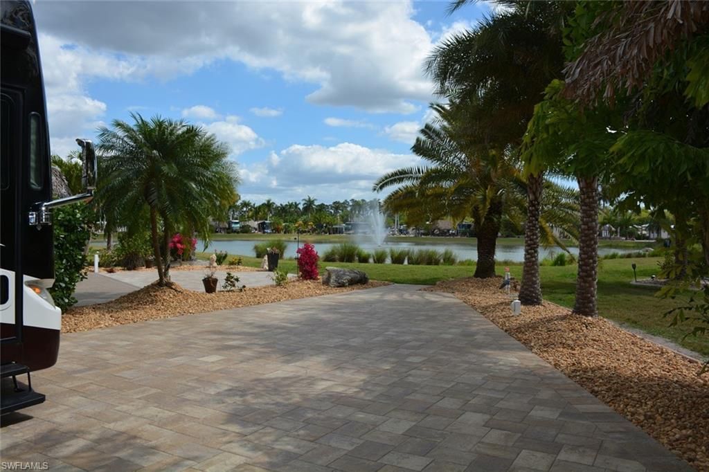 10316 Fire Flag Trl, Fort Myers, FL 33905 Photo