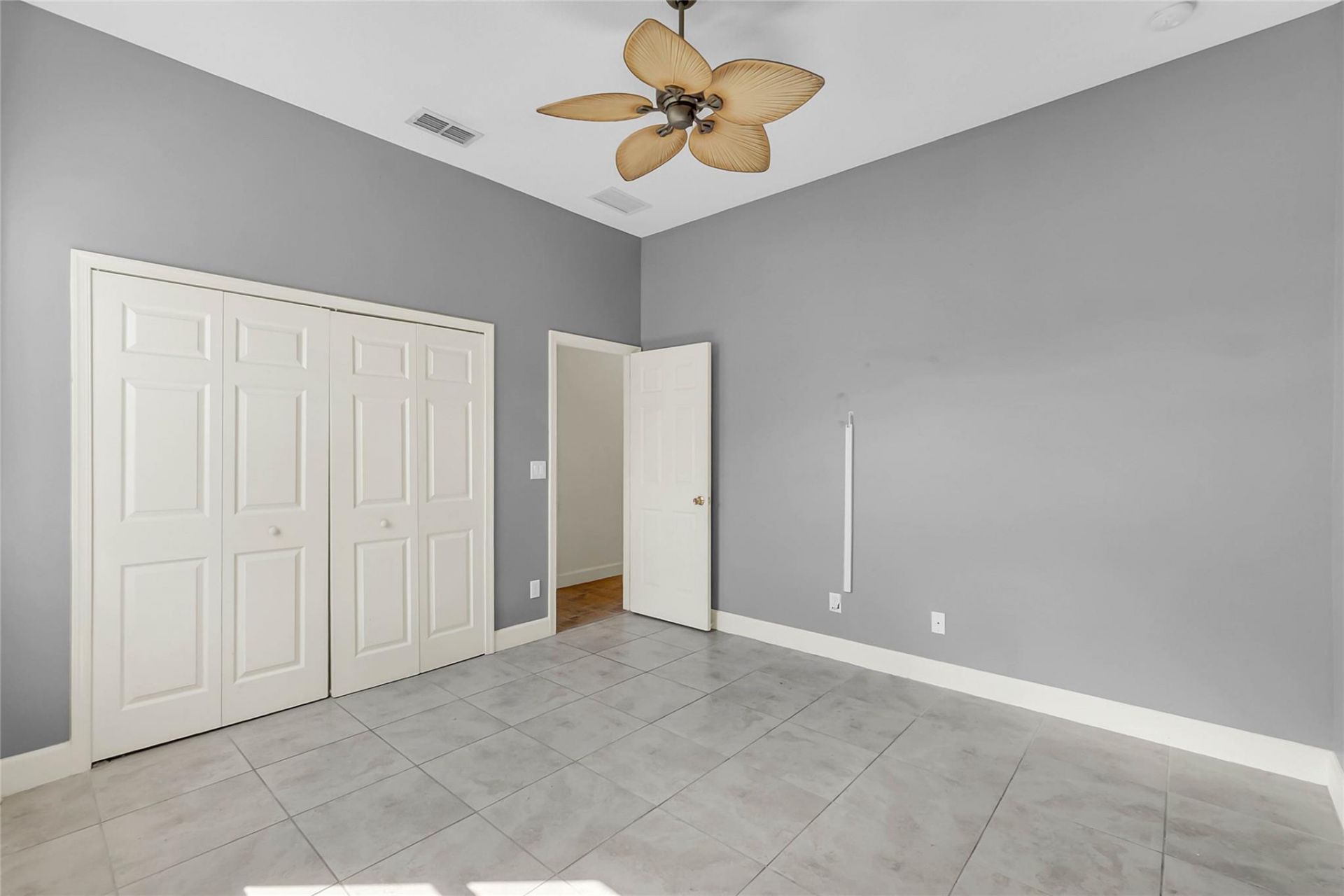 1038 SW Fisherman Ave, Port Saint Lucie, FL 34953 Photo