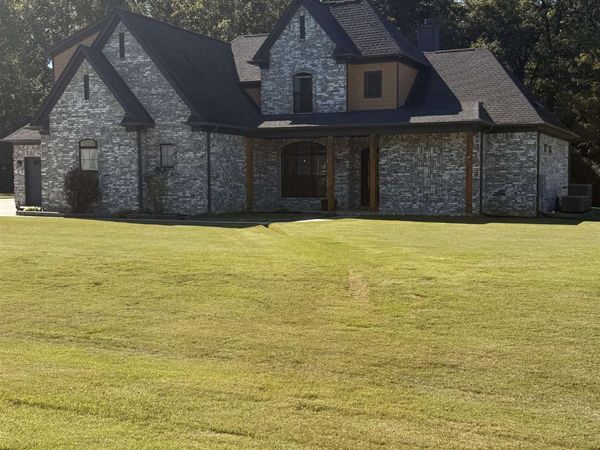 205 HANOVER DR, Arlington, TN 38002