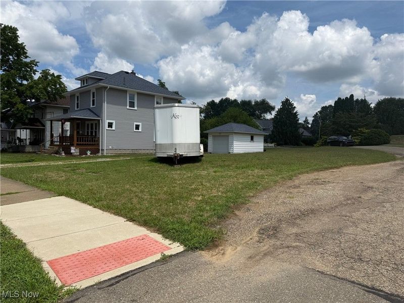1st Street NE, Massillon, OH 44646 Photo 3