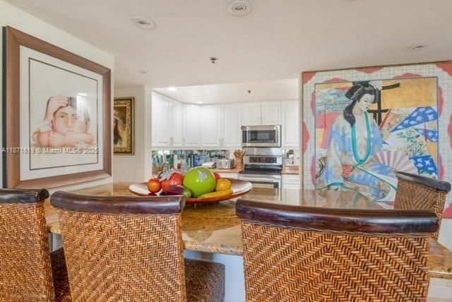 1400 Salzedo St, Unit 305, Coral Gables, FL 33134 Photo