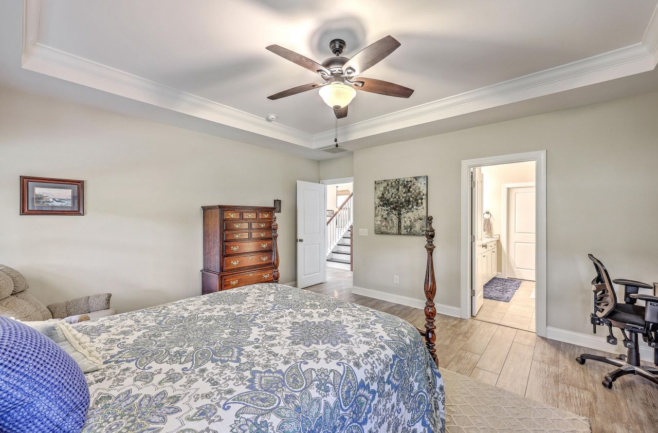 1044 Pigeon Point Photo 29