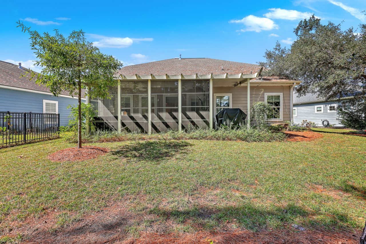 1044 Pigeon Point Photo 31