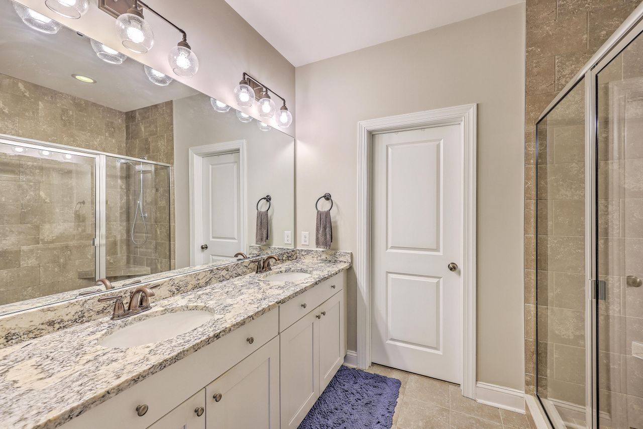 1044 Pigeon Point Photo 37