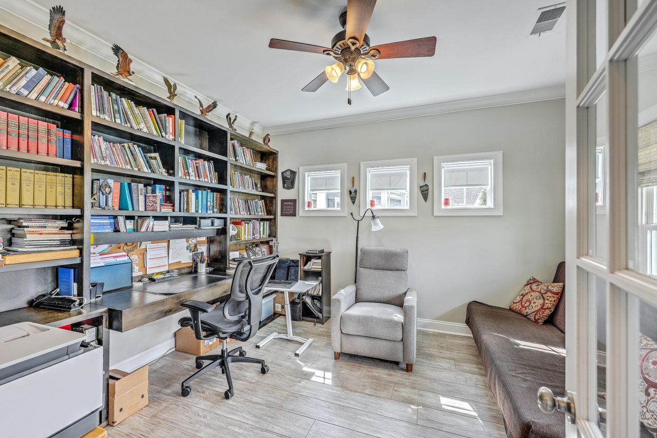 1044 Pigeon Point Photo 40