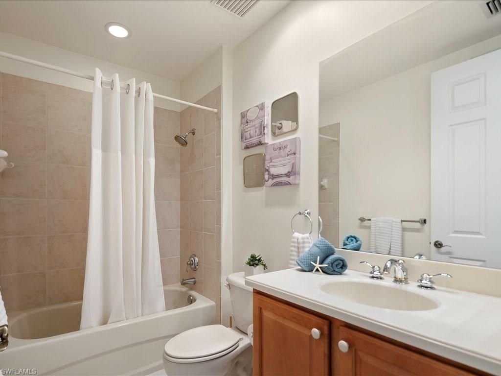 7832 Hawthorne Dr, Unit 1902, Naples, FL 34113 Photo