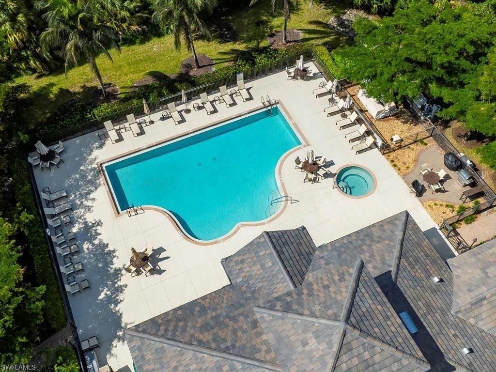 7832 Hawthorne Dr, Unit 1902, Naples, FL 34113 Photo