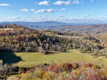 3025 Broad Run Road, Sinks Grove, WV 24976